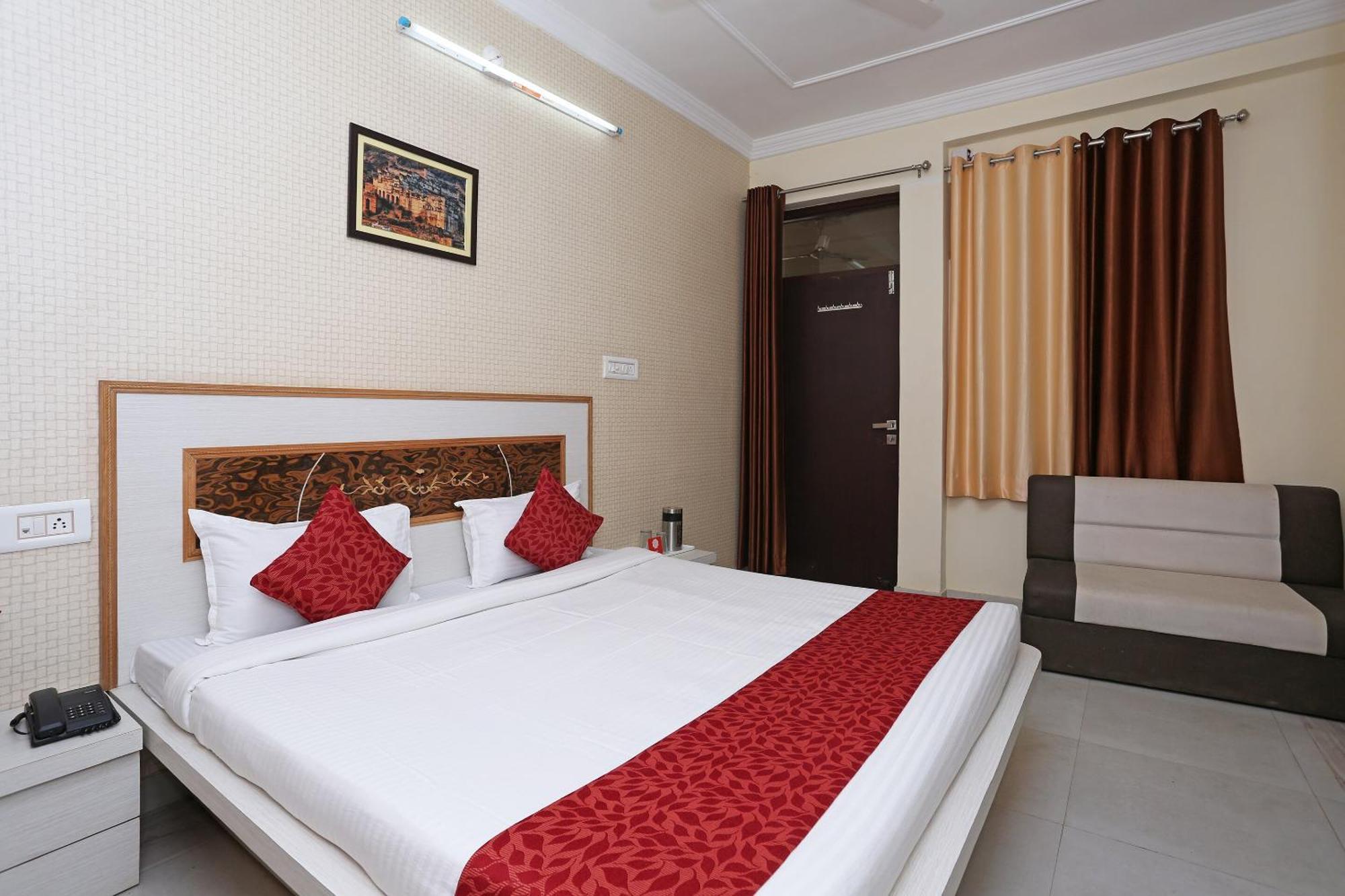 Hotel O Radhika Resort Кота Екстериор снимка